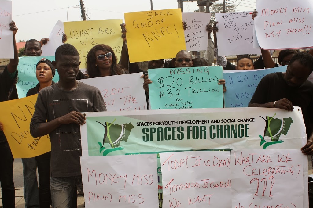 PHOTOSPEAK: PROTEST MARCH AGAINST THE MYRIAD INJUSTICES IN NIGERIA 83