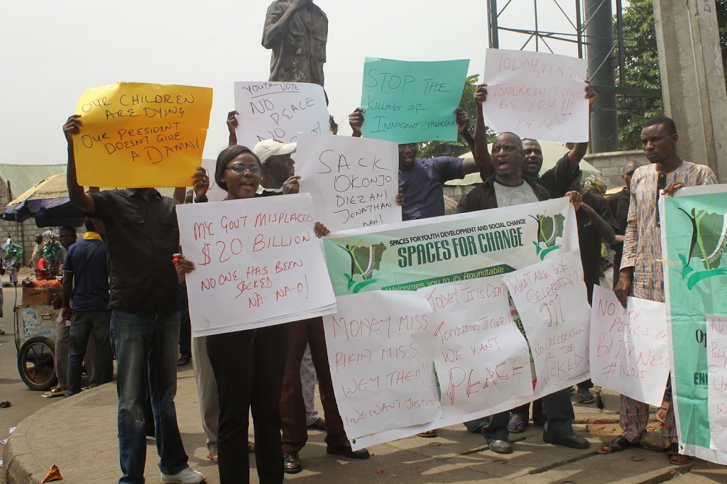 PHOTOSPEAK: PROTEST MARCH AGAINST THE MYRIAD INJUSTICES IN NIGERIA 100